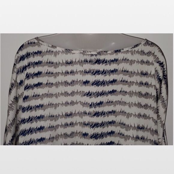 Cynthia Rowley Top Womens Medium Cold Shoulder Blue Striped White Blouse - Picture 14 of 16